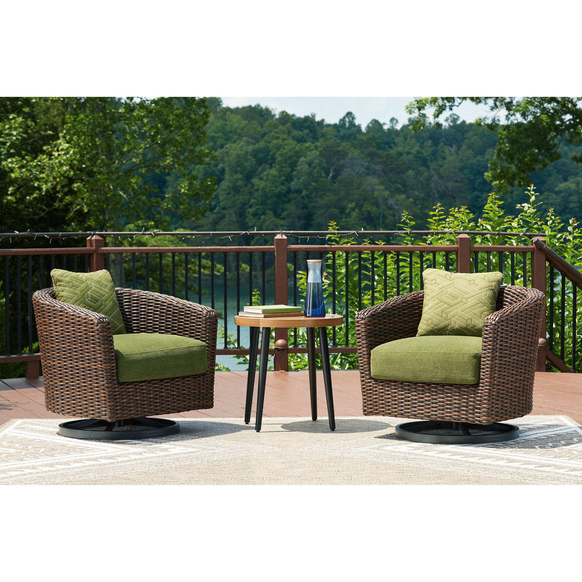 Soho Moss Outdoor Swivel Club Chair