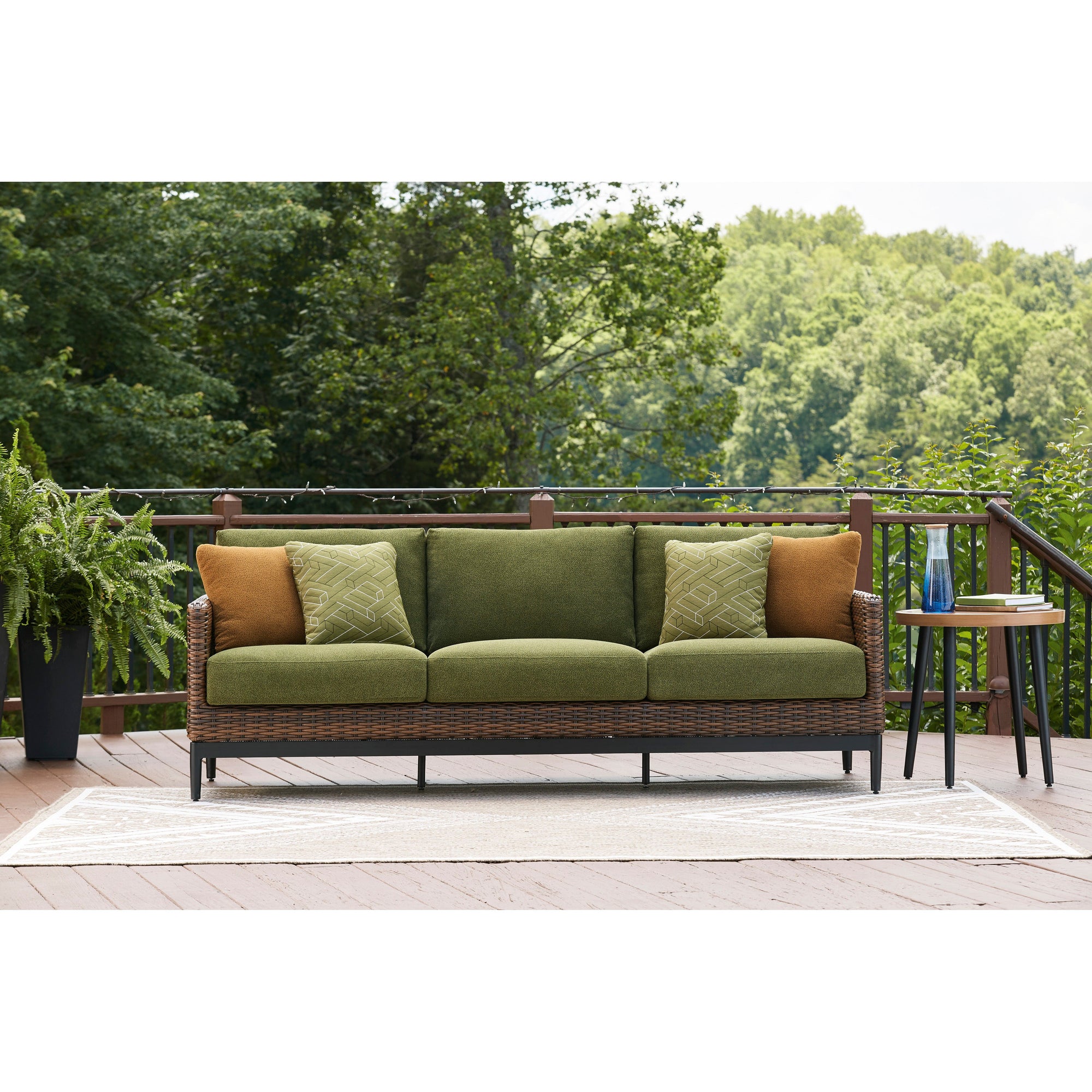 Soho Moss Outdoor 88" Sofa